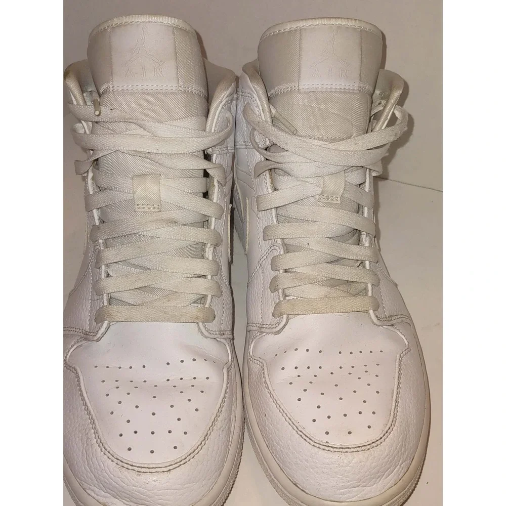Nike Air Jordan 1 Mid Triple White Mens Size 11 Sneakers 554724-130 Leather 2020